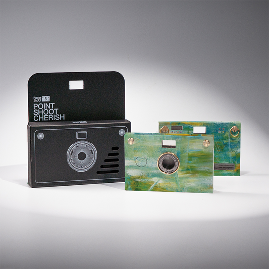 La Vie à Paris Series Case